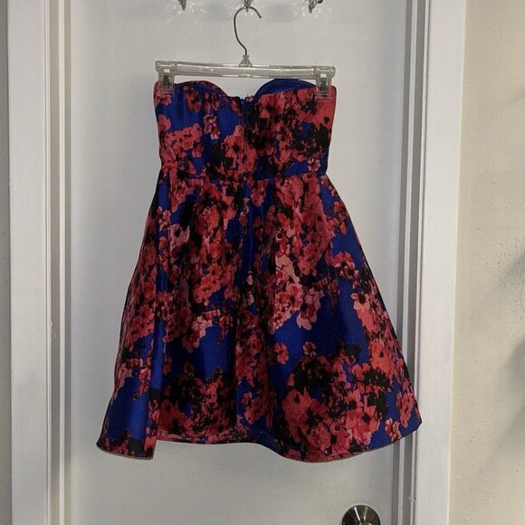 B. Darlin Red & Blue Floral Illusion Printed Strapless Formal Prom Dress Size XS - Picture 5 of 9